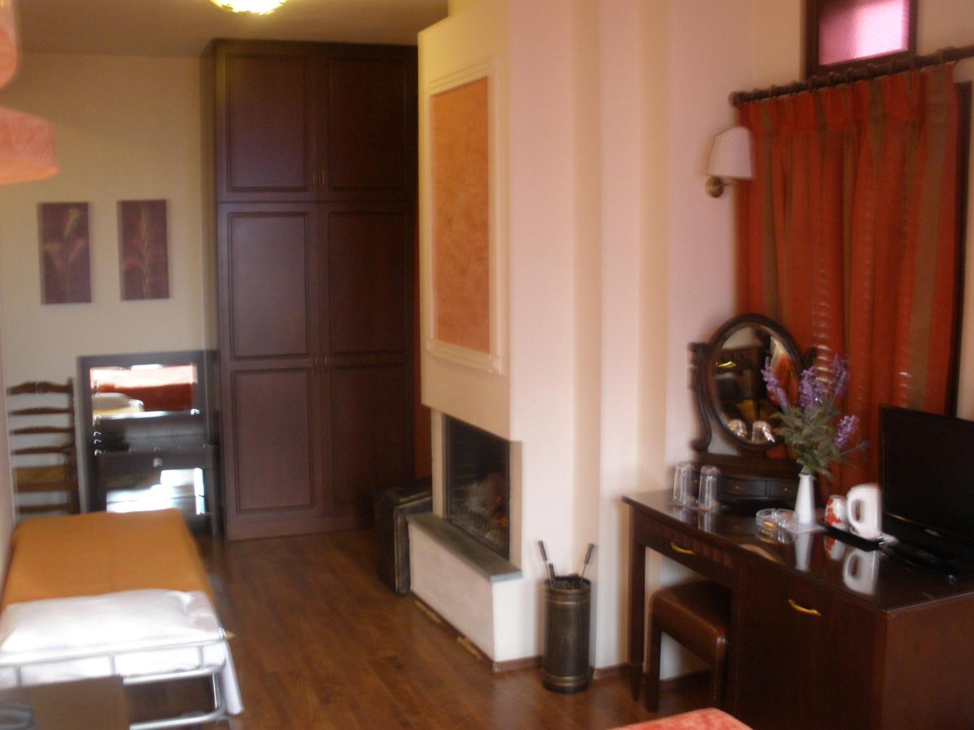 Pelias Hotel Portariá Eksteriør billede